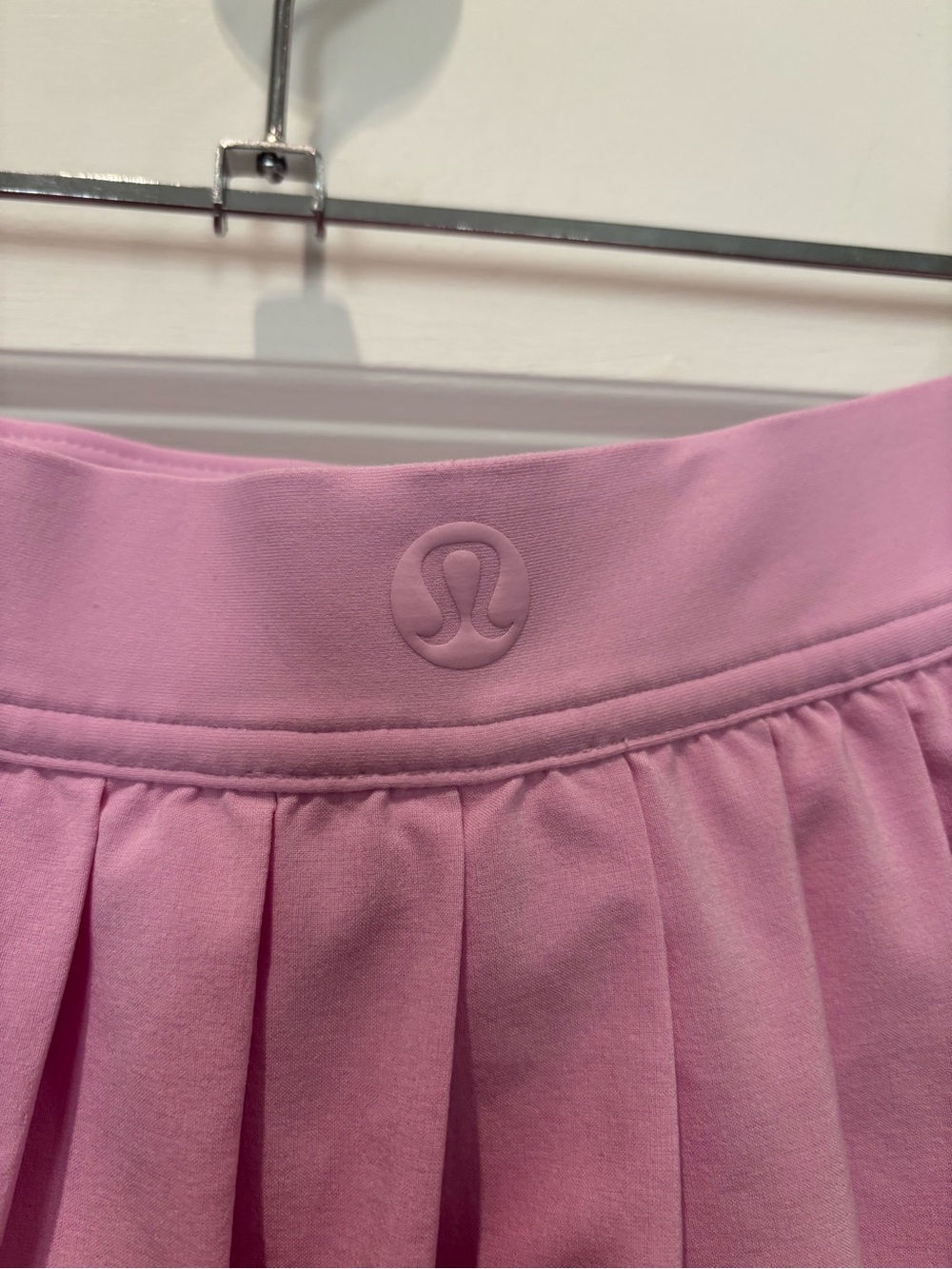 Lululemon pleated skort - Picture 2 of 3